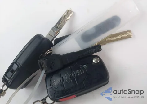 2004 Audi A4 1.8T from USA, damaged, VIN WAUAC48H04K008104